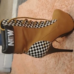 Sexy comfortable ankle boot